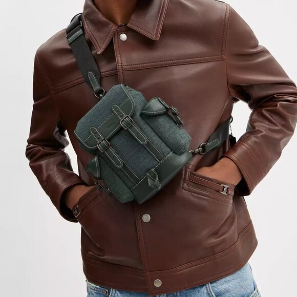 🥰 Coach Hitch Backpack 13 In Micro Signature Jacquard - Picture 4 of 12